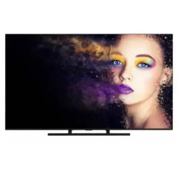 Televisione Inno-Hit schermo grande con cornice sottile che mostra ritratto femminile colorato e trucco vivace