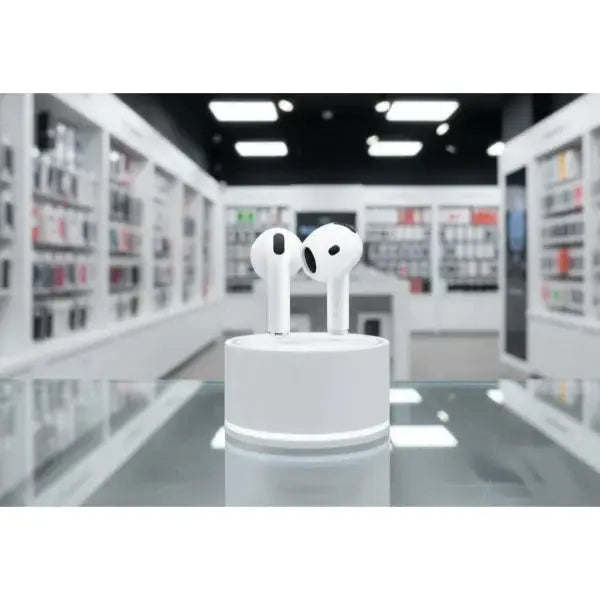 Cuffie Apple AirPods bianche in esposizione su base, ideale per amanti della musica