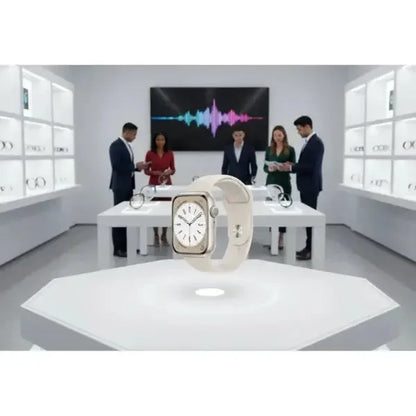 Smartwatch Apple con quadrante bianco e cinturino in silicone, esposto in un negozio elegante