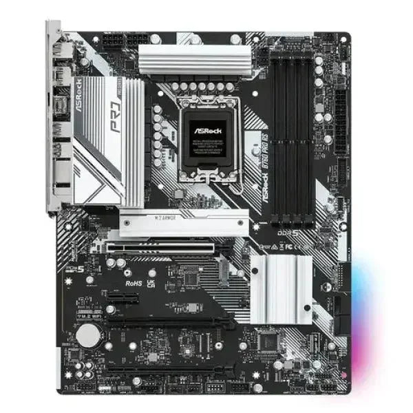 Scheda Madre ASRock PR7 con slot PCIe e dissipatori per prestazioni elevate