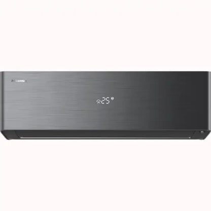 Condizionatore Hisense nero con display digitale temperatura 25 gradi e design moderno