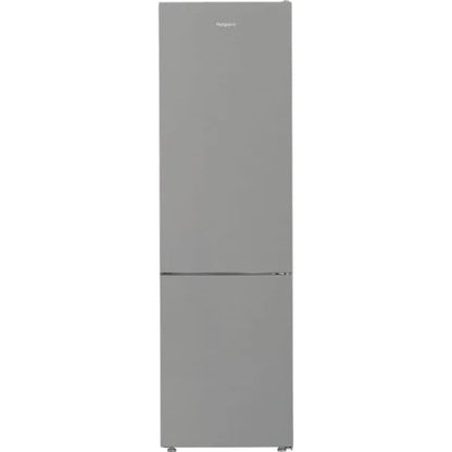 Frigo combinato Hotpoint in acciaio inox con doppia porta e design moderno