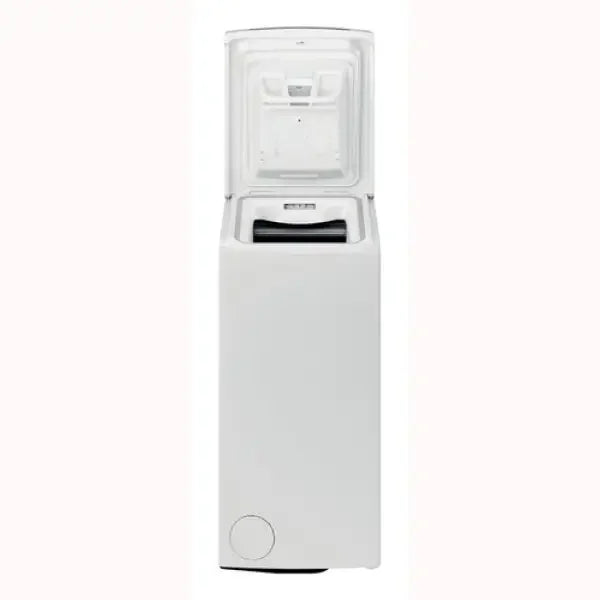 Lavatrice Hotpoint a carica dall'alto bianca con sportello aperto per il bucato