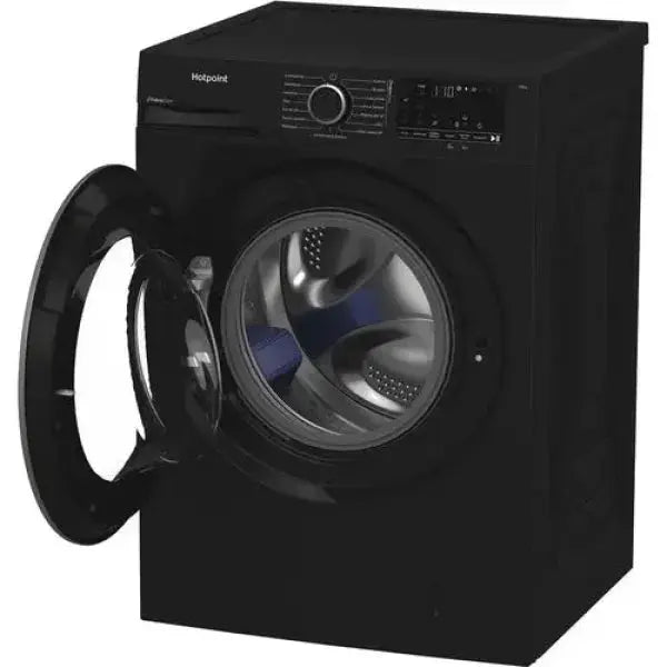 Lavatrici Hotpoint nera con porta trasparente e controlli intuitivi per un lavaggio efficiente