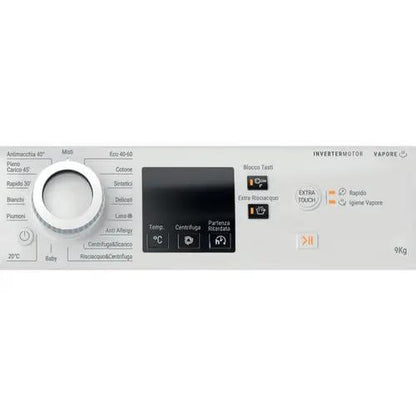 Pannello di controllo della lavatrice HOTPOINT con display digitale e diverse impostazioni per lavaggi efficienti