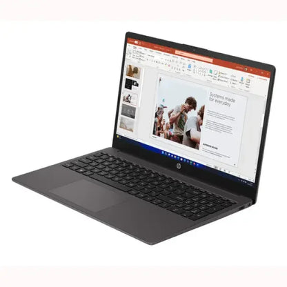 Notebook HP elegante con display grande e tastiera retroilluminata per produttività quotidiana