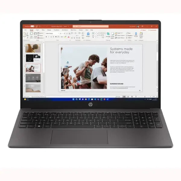 Notebook HP con processore RYZEN 5 e schermo da 15 pollici per uso quotidiano