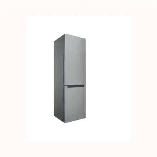Frigorifero INDESIT a due porte in acciaio inox con design moderno e spazio capiente