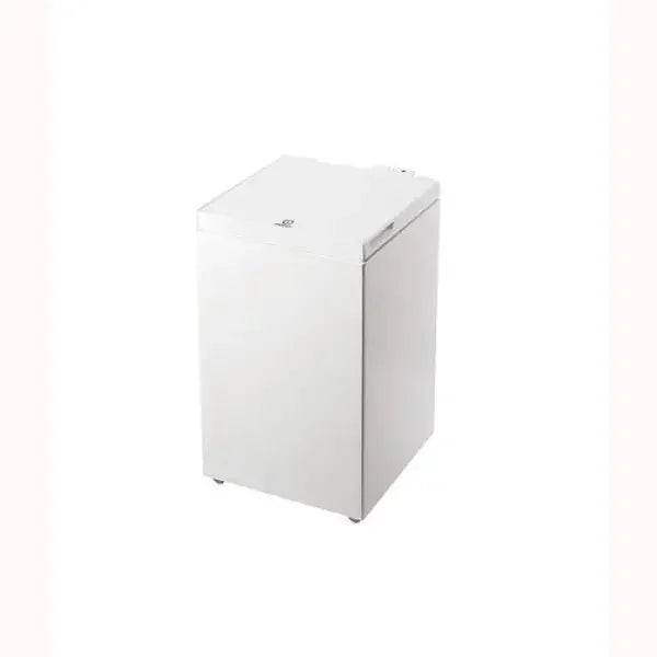 Congelatore a pozzetto bianco compatto INDESIT con sportello superiore ideale per piccoli spazi domestici