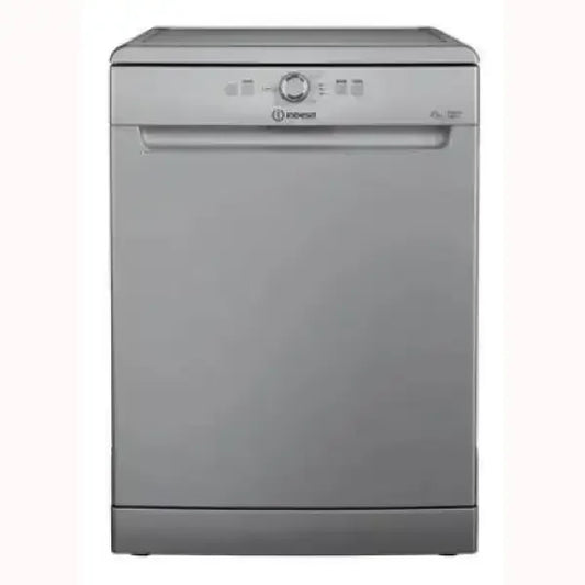 Lavastoviglie INDESIT grigia con pannello di controllo manuale e design compatto