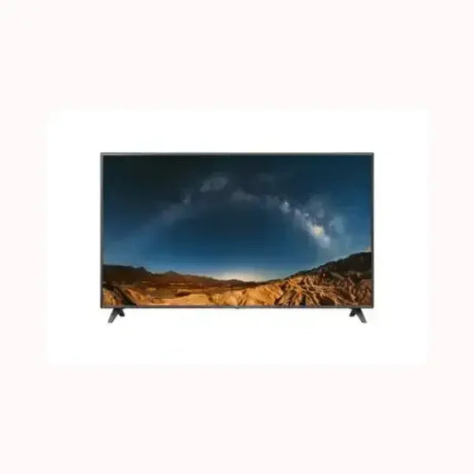 Televisore LG TV con schermo ampio e immagine paesaggio notturno ad alta definizione