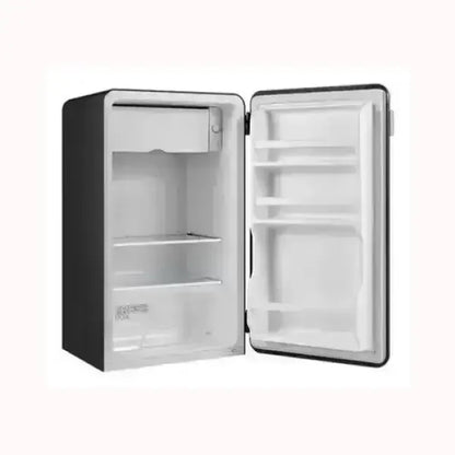 Frigorifero MIDEA compatto con porta aperta e ripiani interni per conservazione alimenti