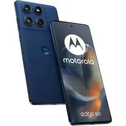 Smartphone Motorola Edge 60 in blu con tre fotocamere posteriori e display luminoso