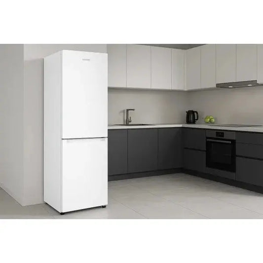 SAMSUNG Frigo Combinato Total Nofrost 344LT 60C E BIANCO RB33B612EWW/EF con sfondo casa tecnologia senza scritte