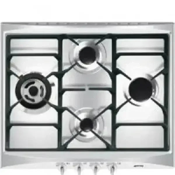 Piano cottura a gas SMEG in acciaio inox con quattro bruciatori e manopole frontali