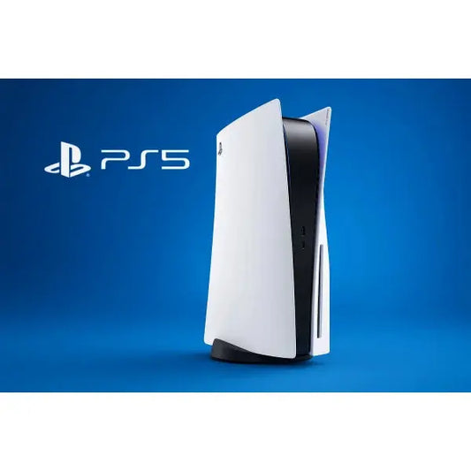 Console PS5 di Sony con design elegante su sfondo blu