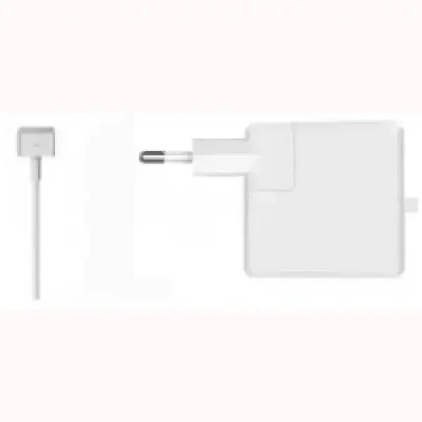 Alimentatore PC TECNO bianco con spina europea e cavo integrato per dispositivi
