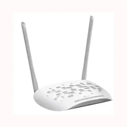 TPLINK access point bianco con due antenne dispositivo WiFi da interno per estendere rete domestica veloce