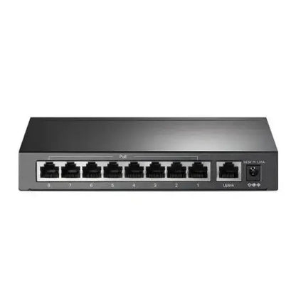 Switch TP-LINK 8 porte Ethernet con alimentazione PoE per reti affidabili e veloci
